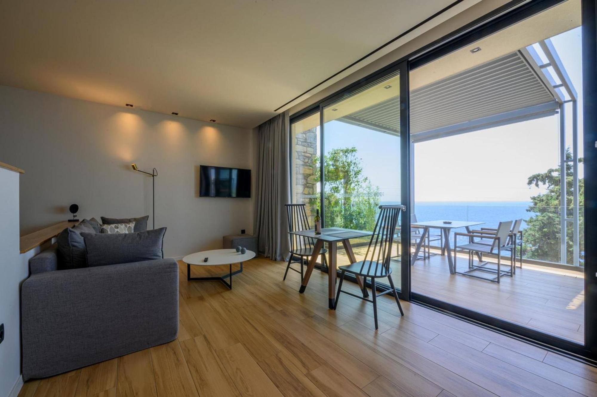 Mani Suites 圣尼古拉奥斯 外观 照片