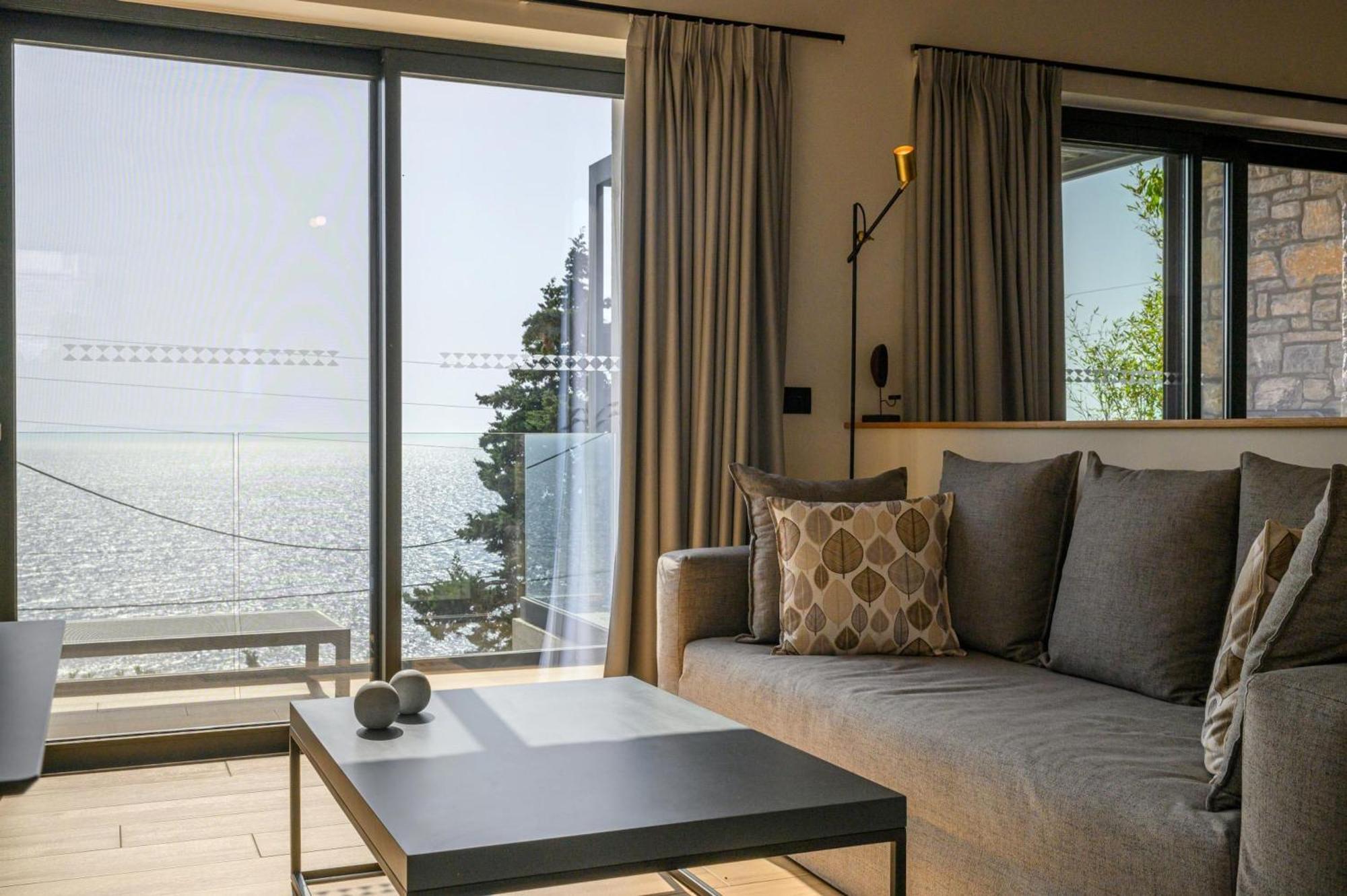 Mani Suites 圣尼古拉奥斯 外观 照片